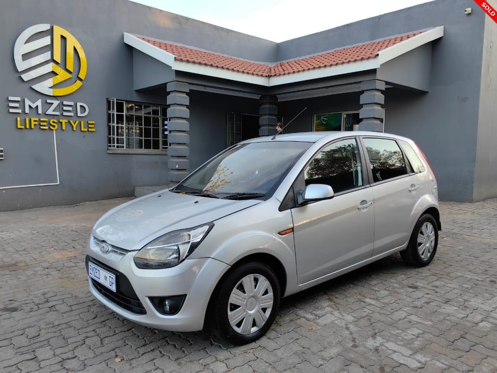 2011 FORD FIGO 1.4 TREND