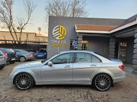 2011 MERCEDES-BENZ C CLASS SEDAN C180 CGI BE AVANTGARDE A/T 