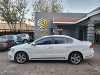 2014 VOLKSWAGEN PASSAT 2.0 TDI C/LNE DSG(103 KW) 