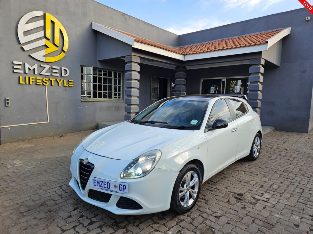 2011 ALFA ROMEO GIULIETTA 1.4T DISTINCTIVE 5DR