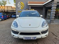 2011 PORSCHE CAYENNE TIPTRONIC (E2) 