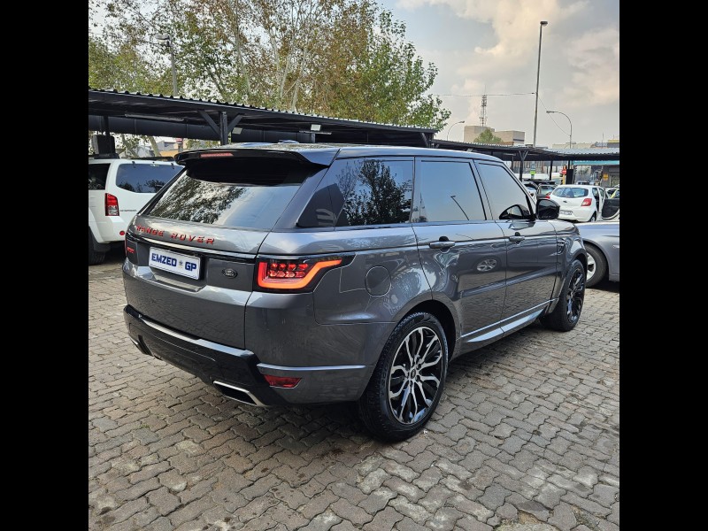 2017 LAND ROVER RANGE ROVER SPORT 3.0 SDV6 SE 