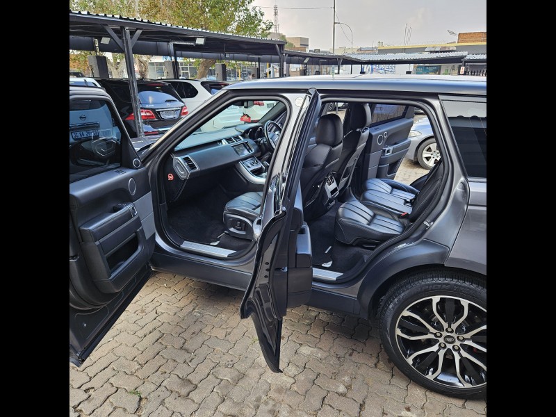 2017 LAND ROVER RANGE ROVER SPORT 3.0 SDV6 SE 