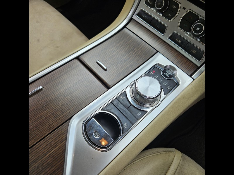 2015 JAGUAR XF 2.2 D LUXURY 