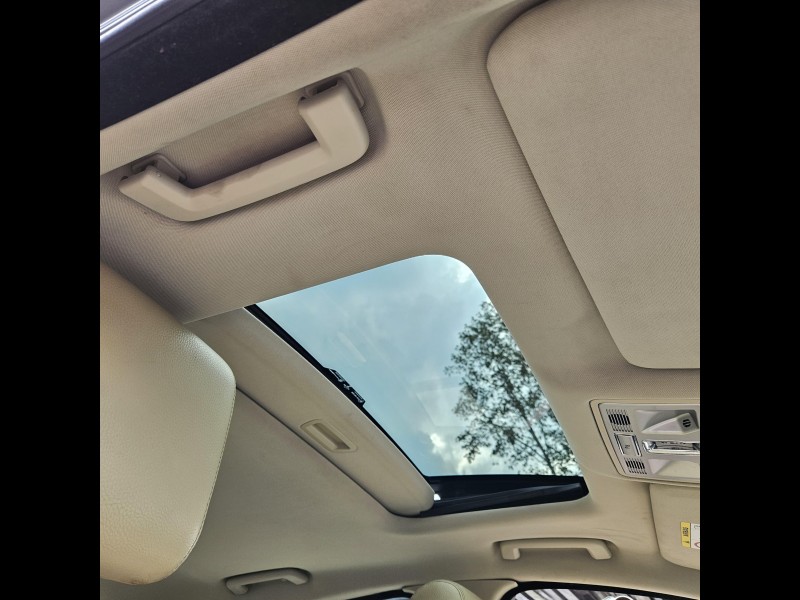 2015 JAGUAR XF 2.2 D LUXURY 