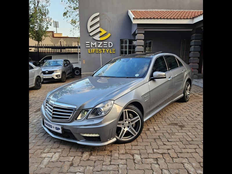 2011 MERCEDES-BENZ E CLASS SEDAN E 63 AMG 