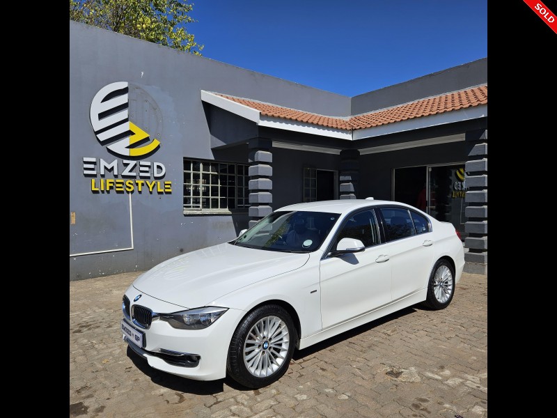 2013 BMW 3 SERIES 320I LUXURY LINE A/T (F30) 