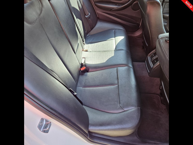 2013 BMW 3 SERIES 320I LUXURY LINE A/T (F30) 