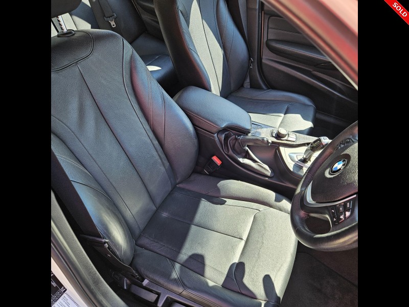 2013 BMW 3 SERIES 320I LUXURY LINE A/T (F30) 