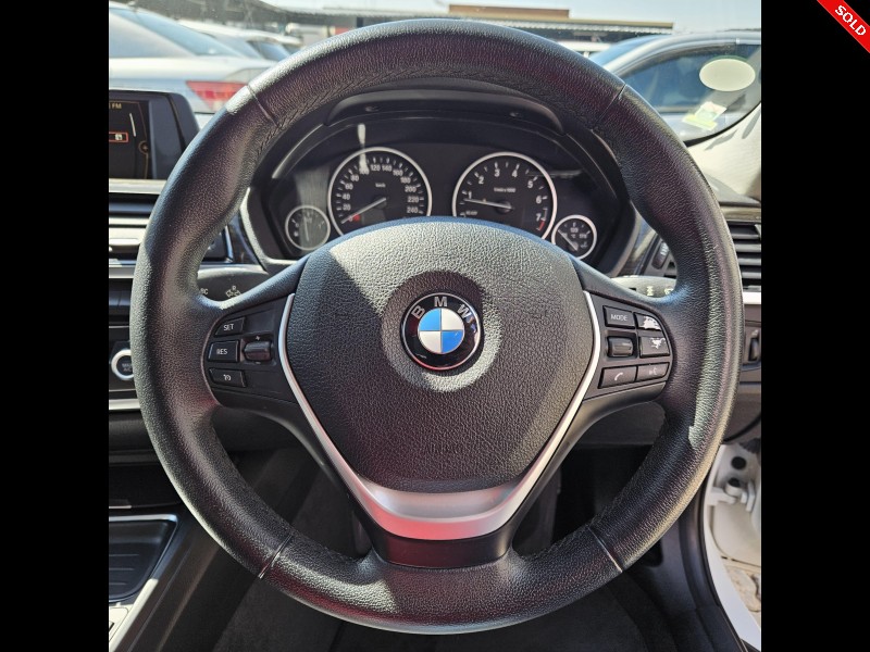 2013 BMW 3 SERIES 320I LUXURY LINE A/T (F30) 